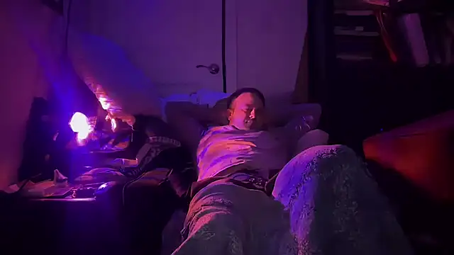 jasoncali305 online show from February 24, 2026, 11:44 am