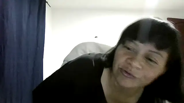adri89-g online show from June 20, 2026, 5:45 am
