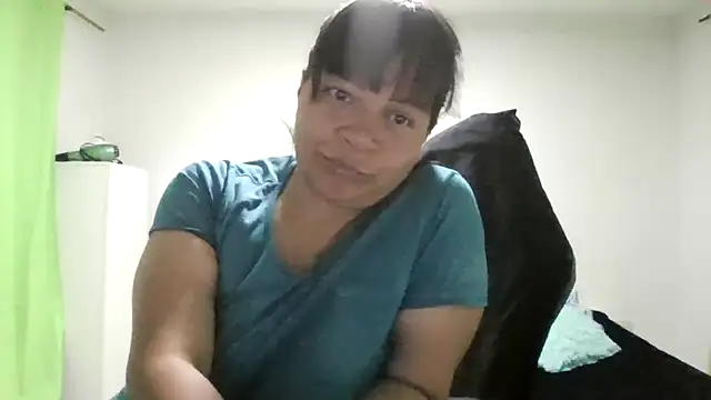 adri89-g online show from August 2, 2026, 11:46 pm