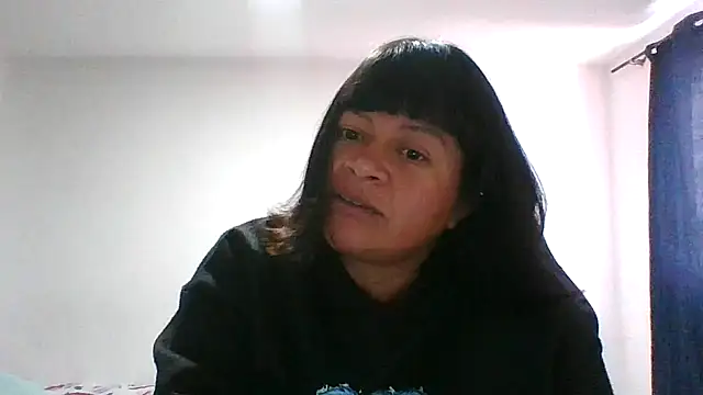 adri89-g online show from February 23, 2026, 12:50 pm