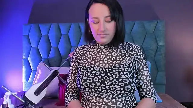 Snapshot of judy_campbell chatting on February 25, 2026, 7:14 pm judy campbell online show from February 25, 2026, 7:14 pm