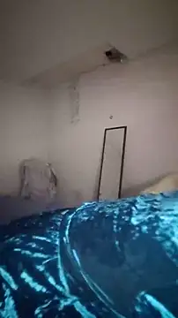 Lokomotivvv0707 online show from September 13, 2025, 4:07 pm