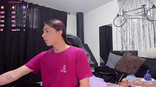 Almaazz online show from December 2, 2025, 7:15 pm