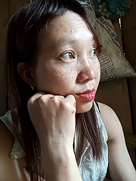 bonnie-00 online show from April 6, 2026, 4:46 am