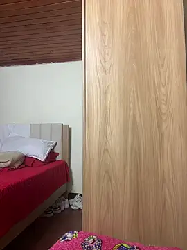 Snapshot of Isawilliams chatting on January 15, 2026, 6:33 pm Isawilliams online show from January 15, 2026, 6:33 pm