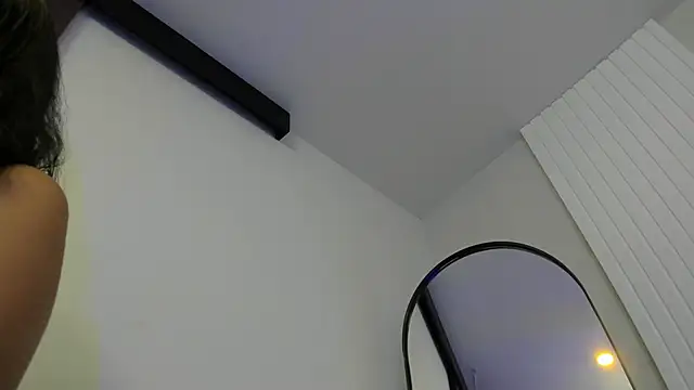 cherry skinny  online show from April 12, 2026, 3:54 am