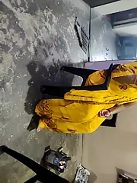 riyahot-3 online show from December 23, 2025, 6:02 am