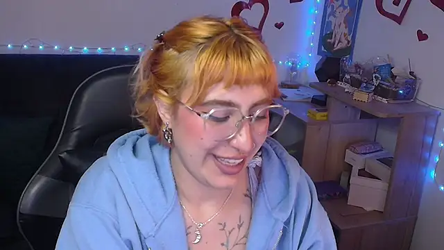 Miacatsito3 online show from June 16, 2026, 6:13 am