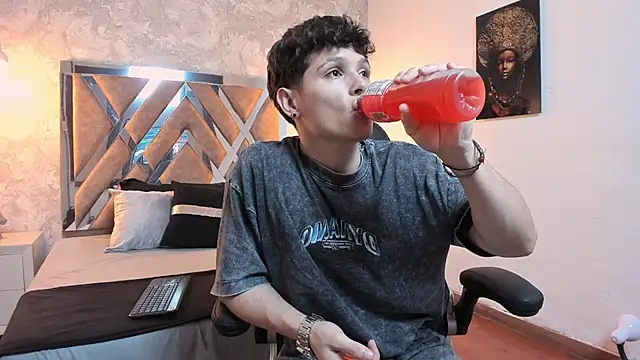 kraven lust online show from February 24, 2026, 3:40 am