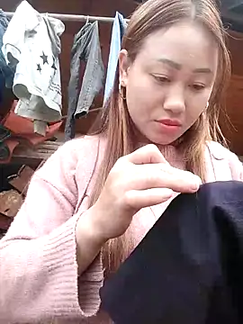 Snapshot of Dung_x chatting on March 20, 2026, 2:23 am Dung x online show from March 20, 2026, 2:23 am