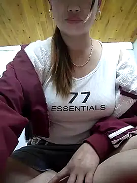 Snapshot of Dung_x chatting on March 11, 2026, 10:48 pm Dung x online show from March 11, 2026, 10:48 pm