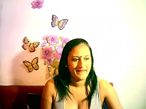 Indiansexyboobs18 online show from November 10, 2025, 8:19 am