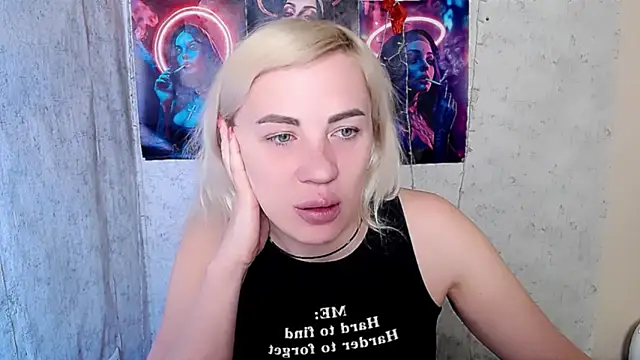 Snapshot of EmmaCat_ chatting on February 18, 2026, 6:33 am EmmaCat online show from February 18, 2026, 6:33 am