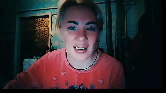 EmmaCat  online show from January 9, 2026, 3:02 am