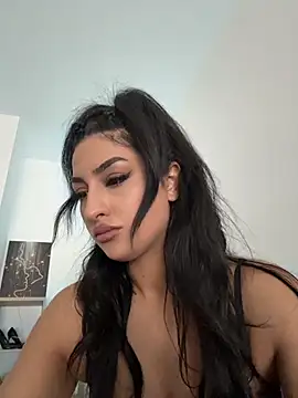 Snapshot of Mia_spicyy chatting on August 2, 2026, 11:08 am Mia spicyy online show from August 2, 2026, 11:08 am