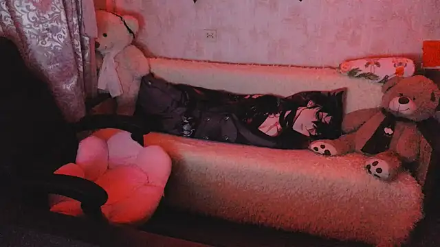 Amireth online show from September 23, 2025, 10:39 pm