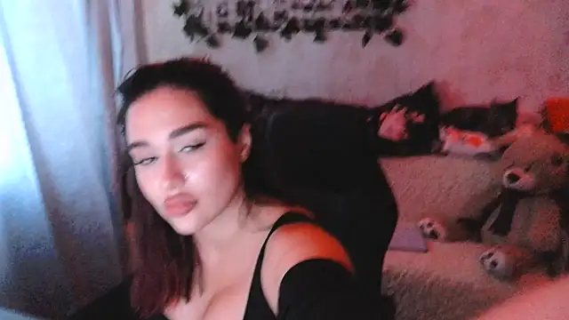 Amireth online show from September 30, 2025, 1:17 pm