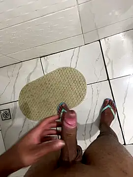 Snapshot of Morenolatino881 chatting on December 1, 2025, 11:27 pm Morenolatino881 online show from December 1, 2025, 11:27 pm