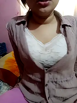 rasmiva online show from November 11, 2025, 9:04 am