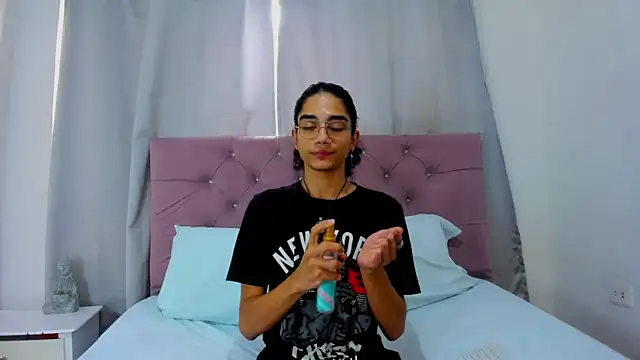 Snapshot of EthanBlackwoodd chatting on February 3, 2026, 8:25 pm EthanBlackwoodd online show from February 3, 2026, 8:25 pm