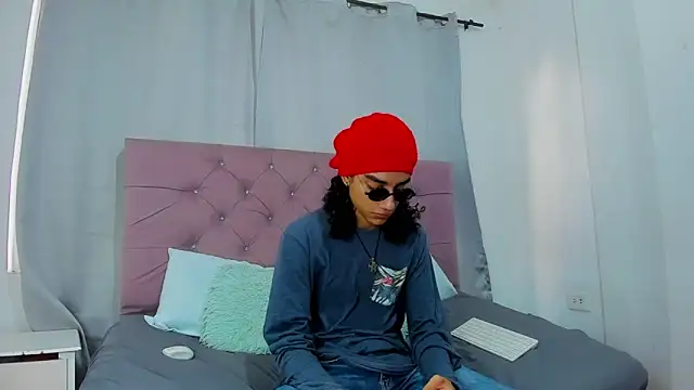 Snapshot of EthanBlackwoodd chatting on January 31, 2026, 8:07 pm EthanBlackwoodd online show from January 31, 2026, 8:07 pm