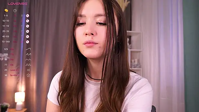 AlinaOrf online show from November 27, 2025, 5:08 am