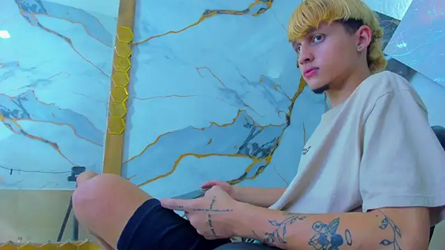 Snapshot of aapolo_ chatting on September 22, 2025, 5:24 am aapolo online show from September 22, 2025, 5:24 am