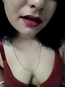 Deliciouskimi online show from May 8, 2026, 7:06 pm