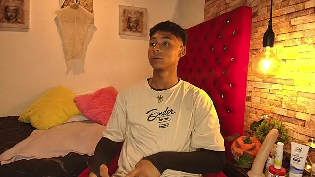 CoffeNaughty nom online show from October 23, 2025, 4:11 am