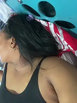 Karol sexy23 online show from February 2, 2026, 10:42 pm