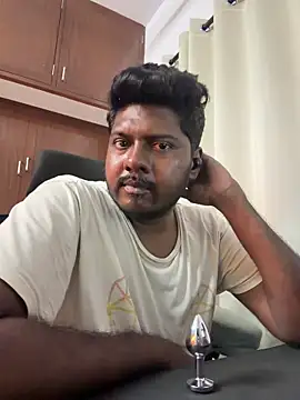 Worldwideshows13 online show from February 16, 2026, 1:10 pm