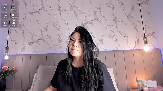 Amber Santana online show from November 26, 2025, 9:26 pm