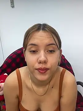 coupleyys online show from January 15, 2026, 2:53 pm