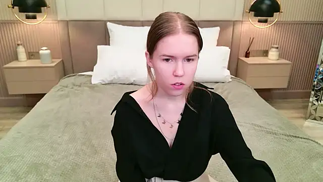 Alida Brice online show from November 18, 2025, 5:44 am