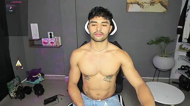 JordanRossie online show from April 3, 2026, 10:38 pm