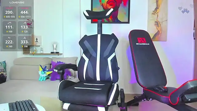 Snapshot of JordanRossie chatting on November 26, 2025, 2:17 pm JordanRossie online show from November 26, 2025, 2:17 pm