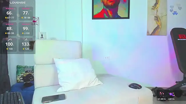 Snapshot of JordanRossie chatting on November 7, 2025, 12:59 am JordanRossie online show from November 7, 2025, 12:59 am