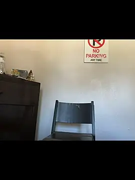 nymphoandthebeast69 online show from November 12, 2025, 5:06 pm