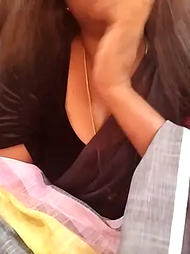 Snapshot of Tamil_Kayal_kutty chatting on October 12, 2025, 7:32 am Tamil Kayal kutty online show from October 12, 2025, 7:32 am