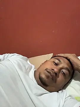 Snapshot of dannybs05 chatting on November 4, 2025, 10:57 pm dannybs05 online show from November 4, 2025, 10:57 pm