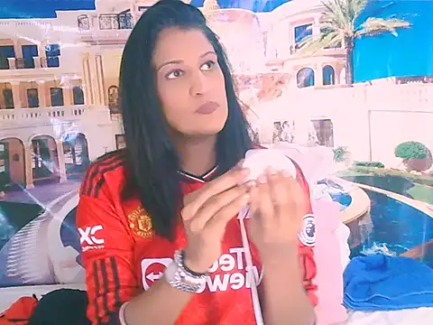 IndianSexcSmyle online show from October 28, 2025, 2:16 pm