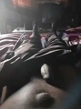 Snapshot of Dickninja084 chatting on October 21, 2025, 2:05 pm Dickninja084 online show from October 21, 2025, 2:05 pm