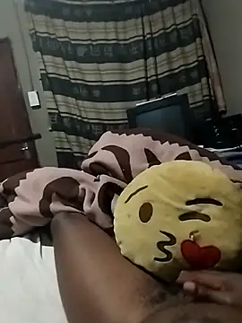 Snapshot of Dickninja084 chatting on October 7, 2025, 9:16 pm Dickninja084 online show from October 7, 2025, 9:16 pm