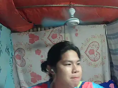 Snapshot of Huntrix2025 chatting on January 10, 2026, 12:44 pm Huntrix2025 online show from January 10, 2026, 12:44 pm