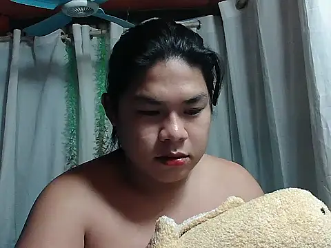 Snapshot of Huntrix2025 chatting on January 5, 2026, 8:12 pm Huntrix2025 online show from January 5, 2026, 8:12 pm