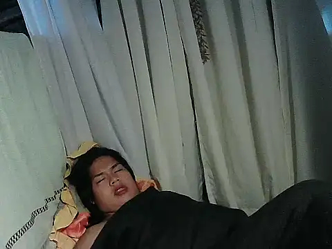 Snapshot of Huntrix2025 chatting on February 14, 2026, 8:09 pm Huntrix2025 online show from February 14, 2026, 8:09 pm