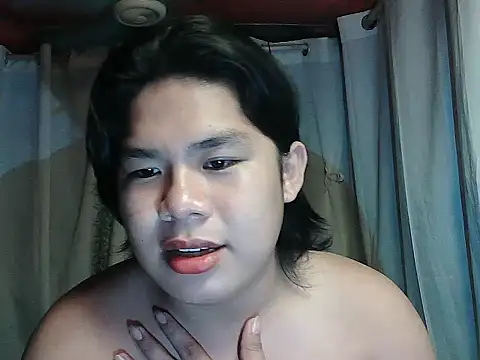 Snapshot of Huntrix2025 chatting on January 6, 2026, 9:57 am Huntrix2025 online show from January 6, 2026, 9:57 am