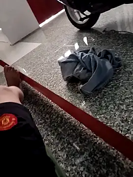 tailua05 online show from April 12, 2026, 4:38 am