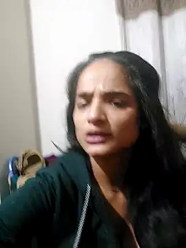 Snapshot of veronica_97 chatting on November 9, 2025, 5:17 pm veronica 97 online show from November 9, 2025, 5:17 pm