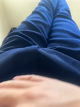 CZpublic online show from October 18, 2025, 5:20 am